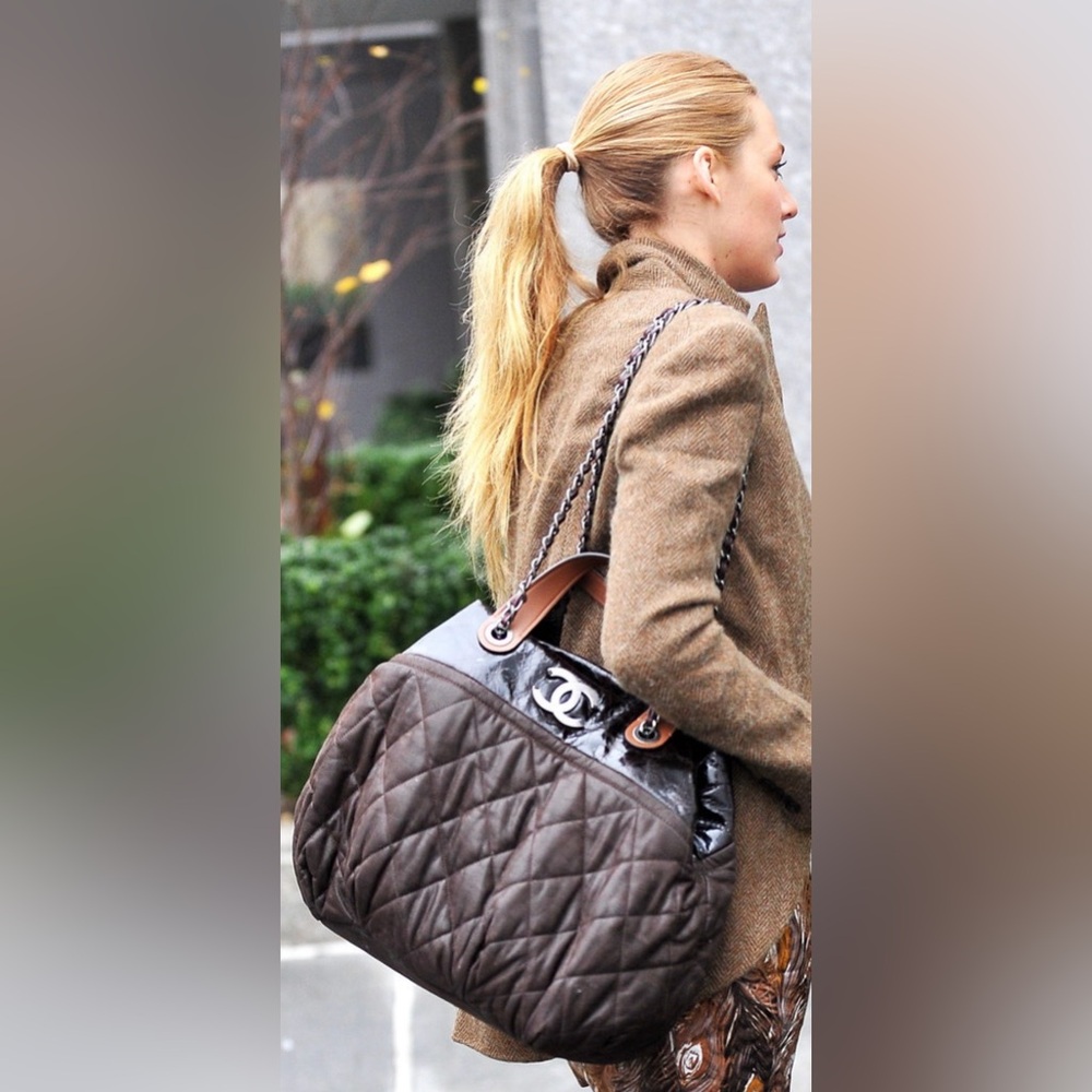 Chanel 2 way in the mix tote shopper handbag east west quilted black